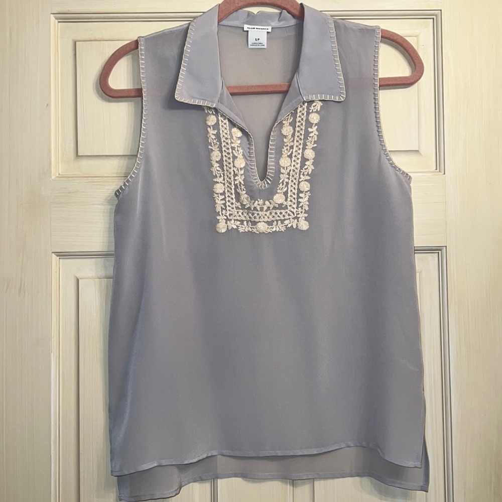 Club Monaco 100% silk tank